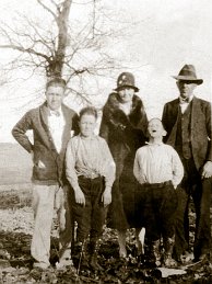 1931_12_OscarGibbonsfamily
